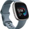 Fitbit Versa 4 Smartwatch waterfall blue/platinum