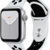 Apple Watch Nike (40mm) GPS mit Nike Sportarmband silber/pure platinum/schwarz