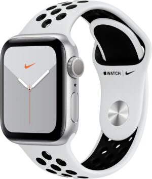 Apple Watch Nike (40mm) GPS mit Nike Sportarmband silber/pure platinum/schwarz